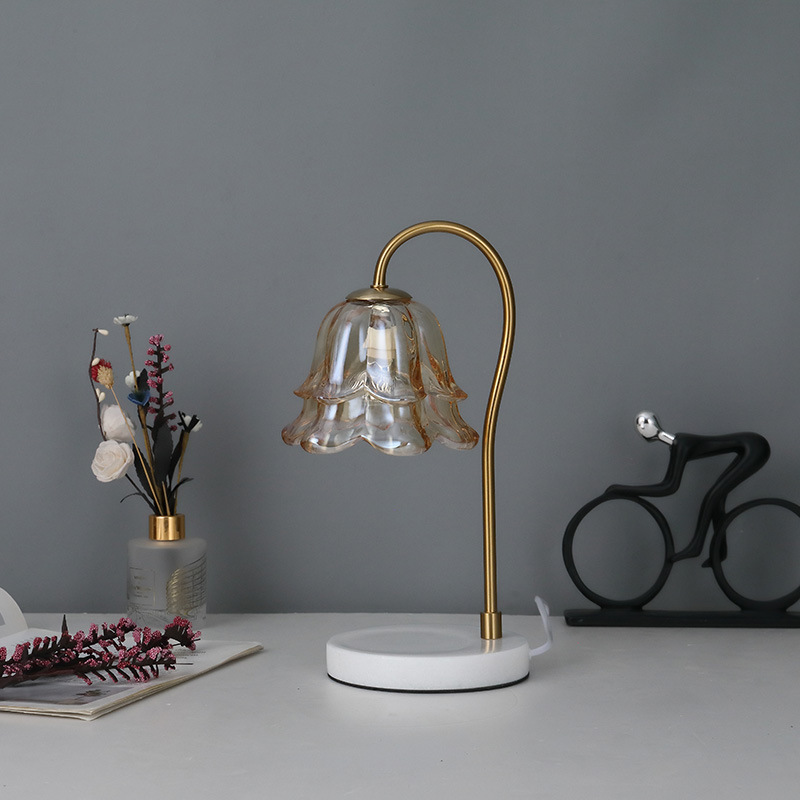 Aromatherapy Melting Wax Lamp Romantic European Marble Melting Candle Lamp Indoor Table Lamp Aromatherapy Candle Dimming Lamp Melting Candle Lamp Application Scenario