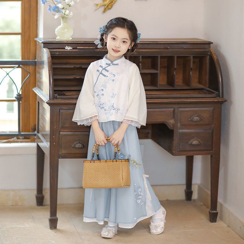 National Trend - Hanfu Girls' Spring and Autumn Collection, New Chinese-style Tang Suits for children, Ancient Style, Super fairy-like Long-sleeved National style sets, Mid-Autumn Festival Traditional Chinese Culture children's Clothing details Picture