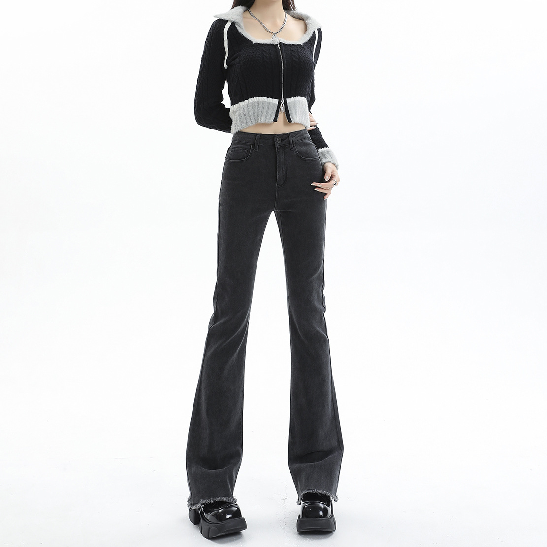 Light Color Micro Ripped Jeans Female Summer Slimming Xintang Denim Capital Nine Points Small Straight Flared Pants Spring And Autumn Item Picture
