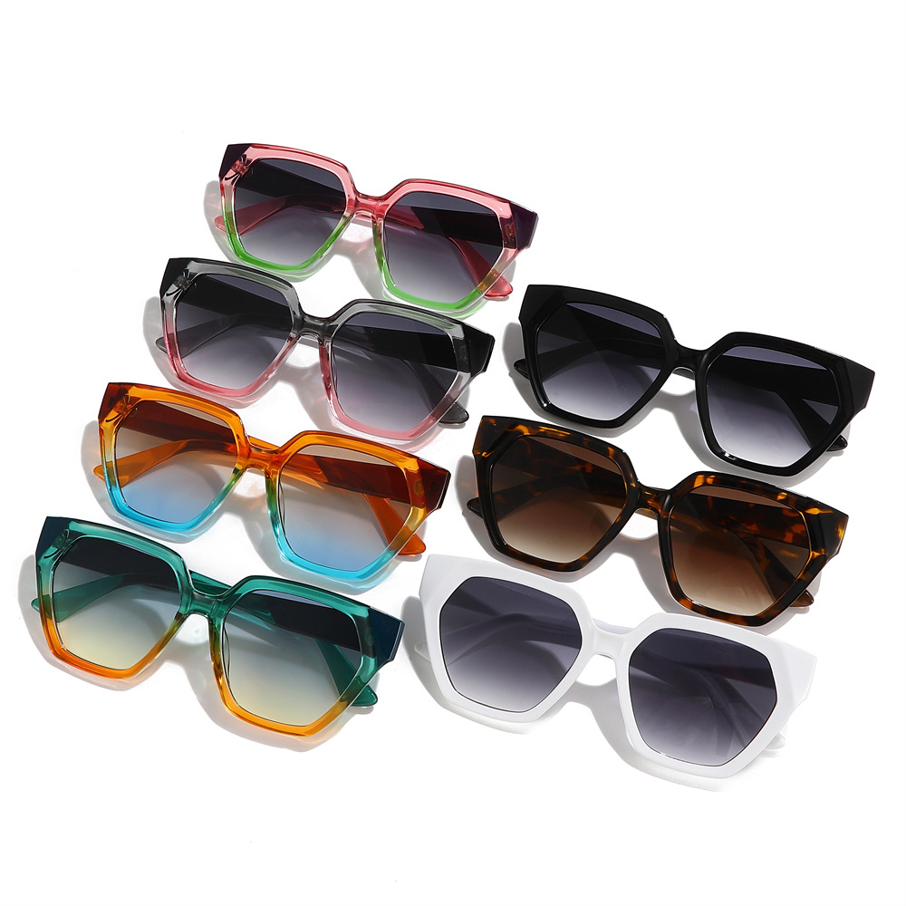 New European and American trend polygonal sunglasses, women's quality color-blocked export cross-border sunglasses in stock wholesale Application Scenario