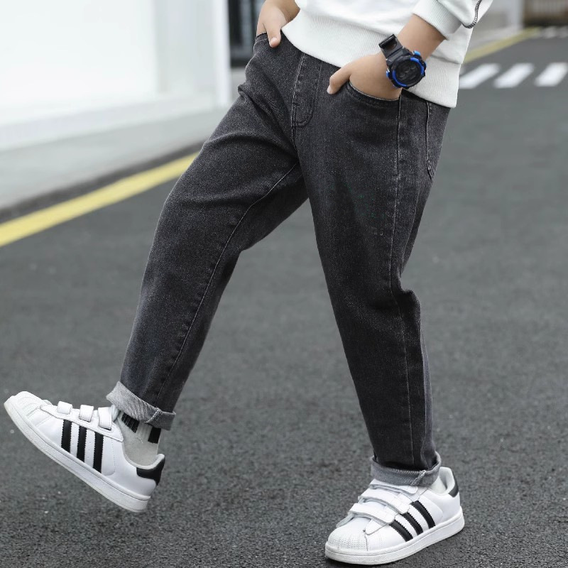 Factory direct sale of 2023 new style jeans for boys, black spring collection for children, spring and autumn soft pants Specification image