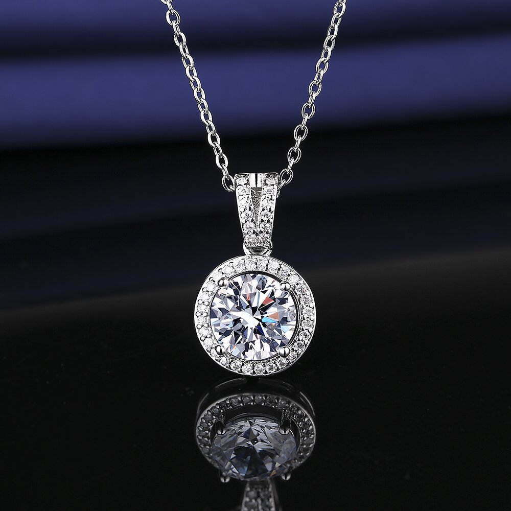 抖音直播热销高级感圆包3克拉莫桑石闪钻镀纯银项链锁骨链女吊坠