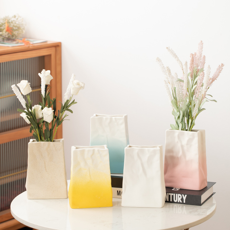 2025 nordico simple imitación plisado cromático bolsa de papel jarrón cerámico flores secas florales florales arreglo de flores de sala de estar decoración de flores jarrón cerámico hogar de cerámica