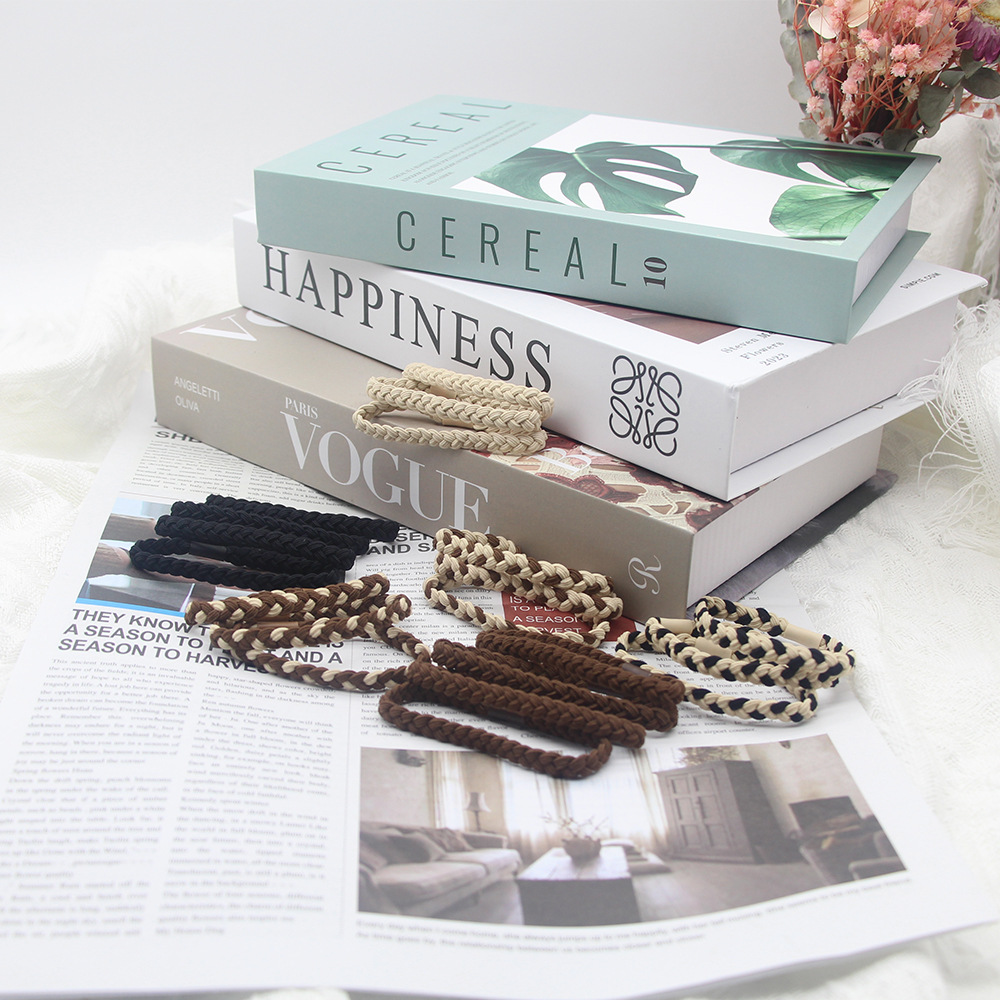 Milk tea-colored braided hair tie for boys, hair band and hair band for a high-end look, small hair band for girls, elastic rope and hair band for women, Korean-style spliced hair accessory for women, large intestinal circle and hair band, diamond-dot hair band for women, Korean-style spliced hair accessory for women Specification image