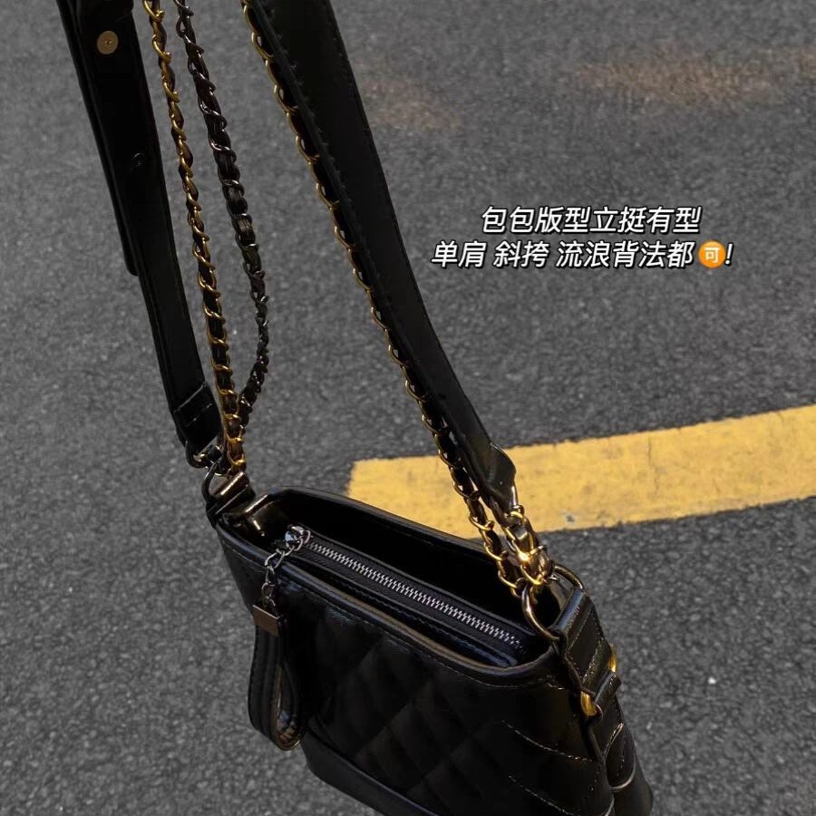 箱包/Handbags/up女包/旅行箱/pu皮革产品图