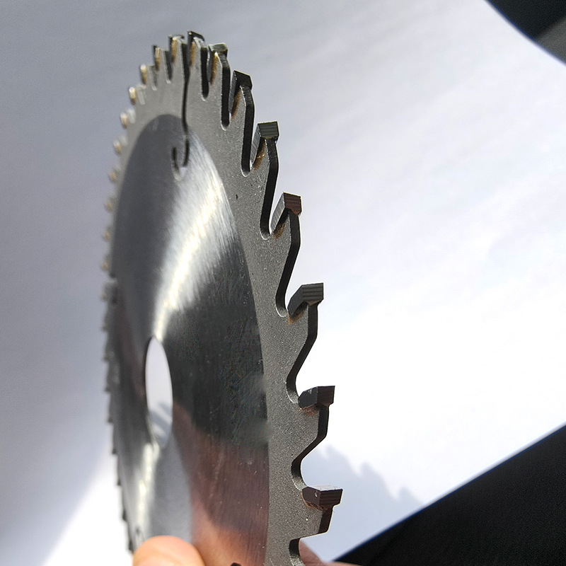 Wholesale alloy saw blades for woodworking, 4-12 inch cutting blades, hot-selling tools for particleboard tungsten steel machines Specification image