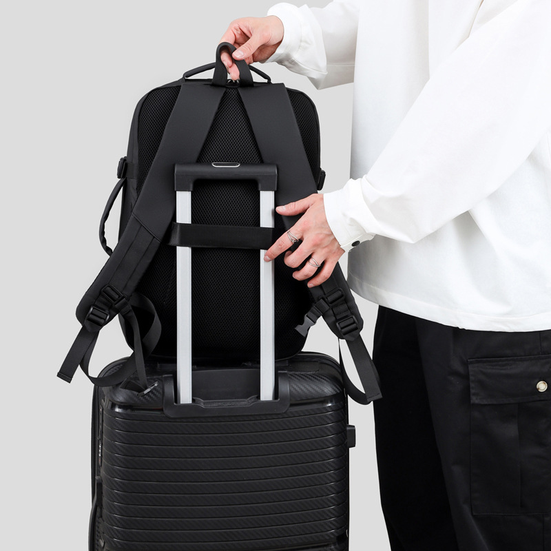 2025 New men's large-capacity backpack, casual travel backpack, high school student schoolbag, computer bag Specification image