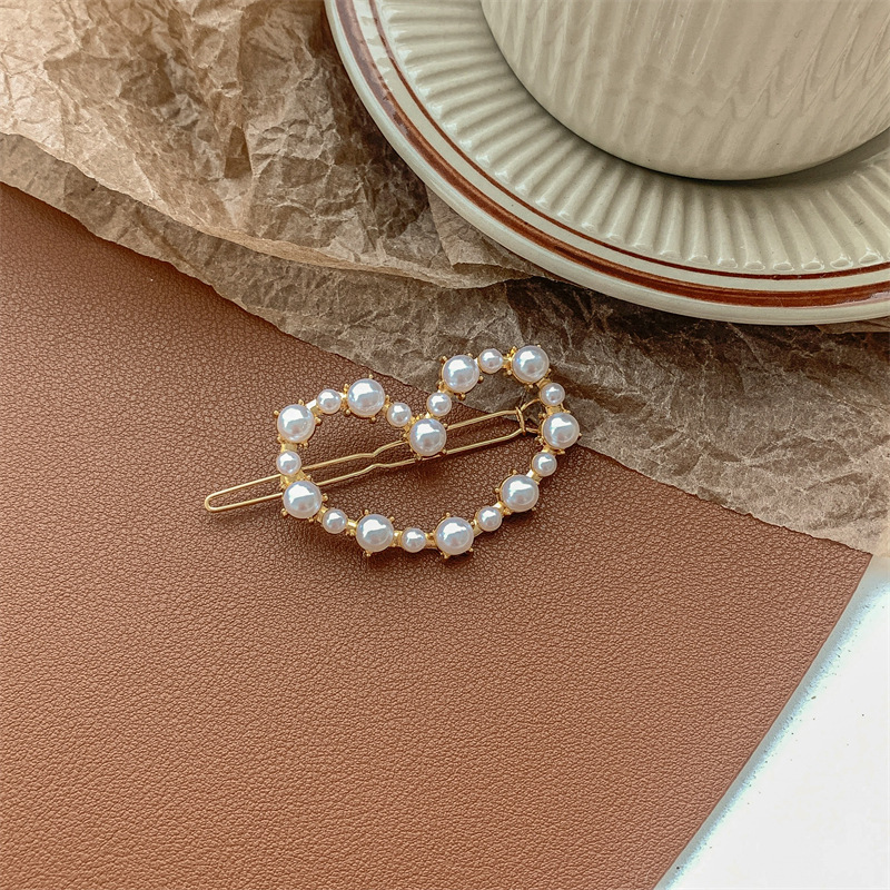 Pearl hair clips, bangs, forehead hair clippers, bb clips, popular one-line hair clips, 2022 new style clip headwear pic 24