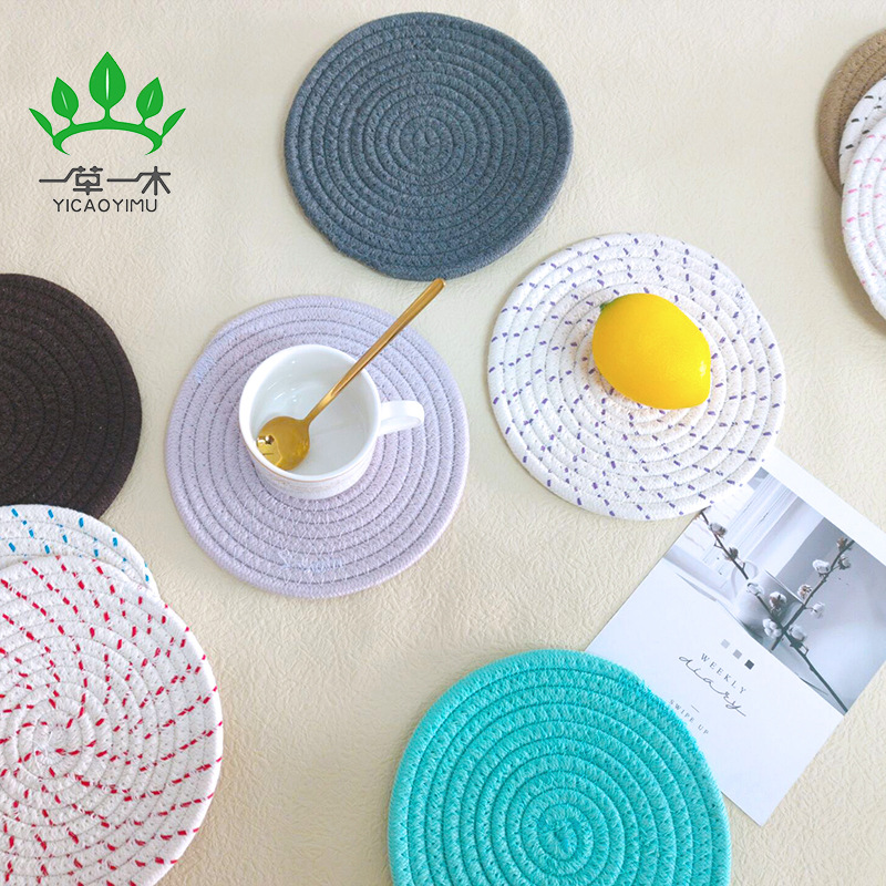 棉绳编织餐垫产品图