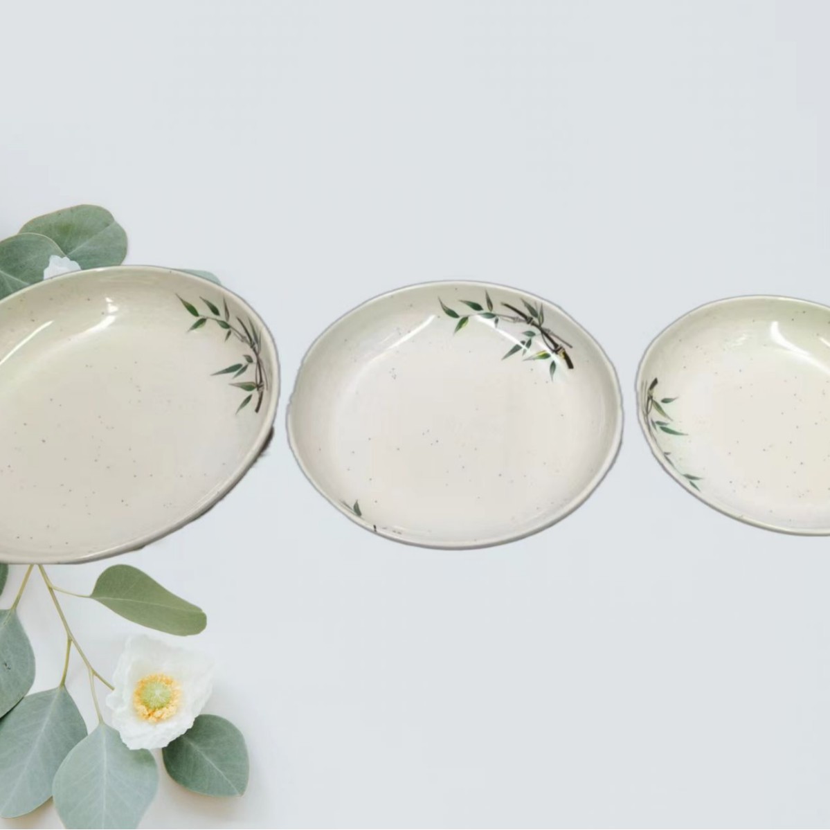Melamine creative ancient-style round plate, round bowl, vegetable plate, cold dish, snack plate, plastic flat plate, pastry plate for commercial use Application Scenario