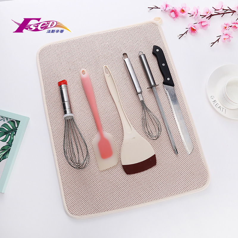 Cross Border Microfiber Kitchen Drying Mat Absorbent Quick Drying Home Dining Mat Pot, Bowl And Butterfly Cup Mat Drain Mat Application Scenario