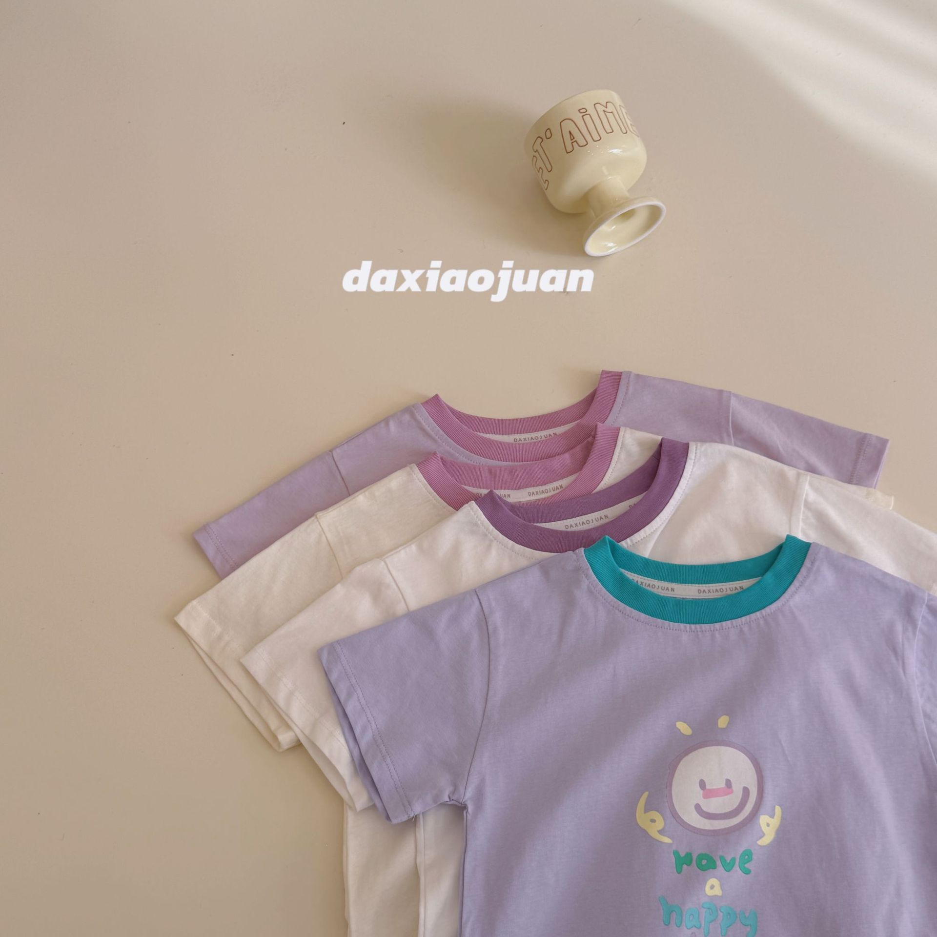 In stock, 24 new summer children's multi-color cartoon tops, short-sleeved base T-shirts, boys' and girls' clothing in large rolls Specification image