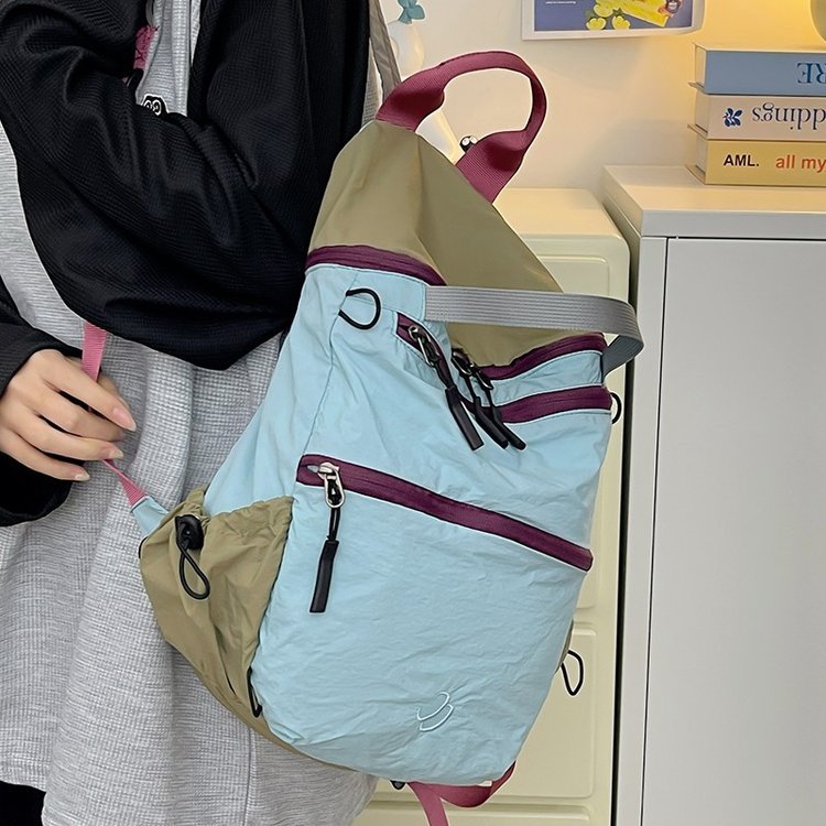 2024 nuevo estilo mochila escolar marca de moda mochila de gran capacidad mochila de viaje para mujeres alto nivel de apariencia espalda doble ligera mochila casual details Picture
