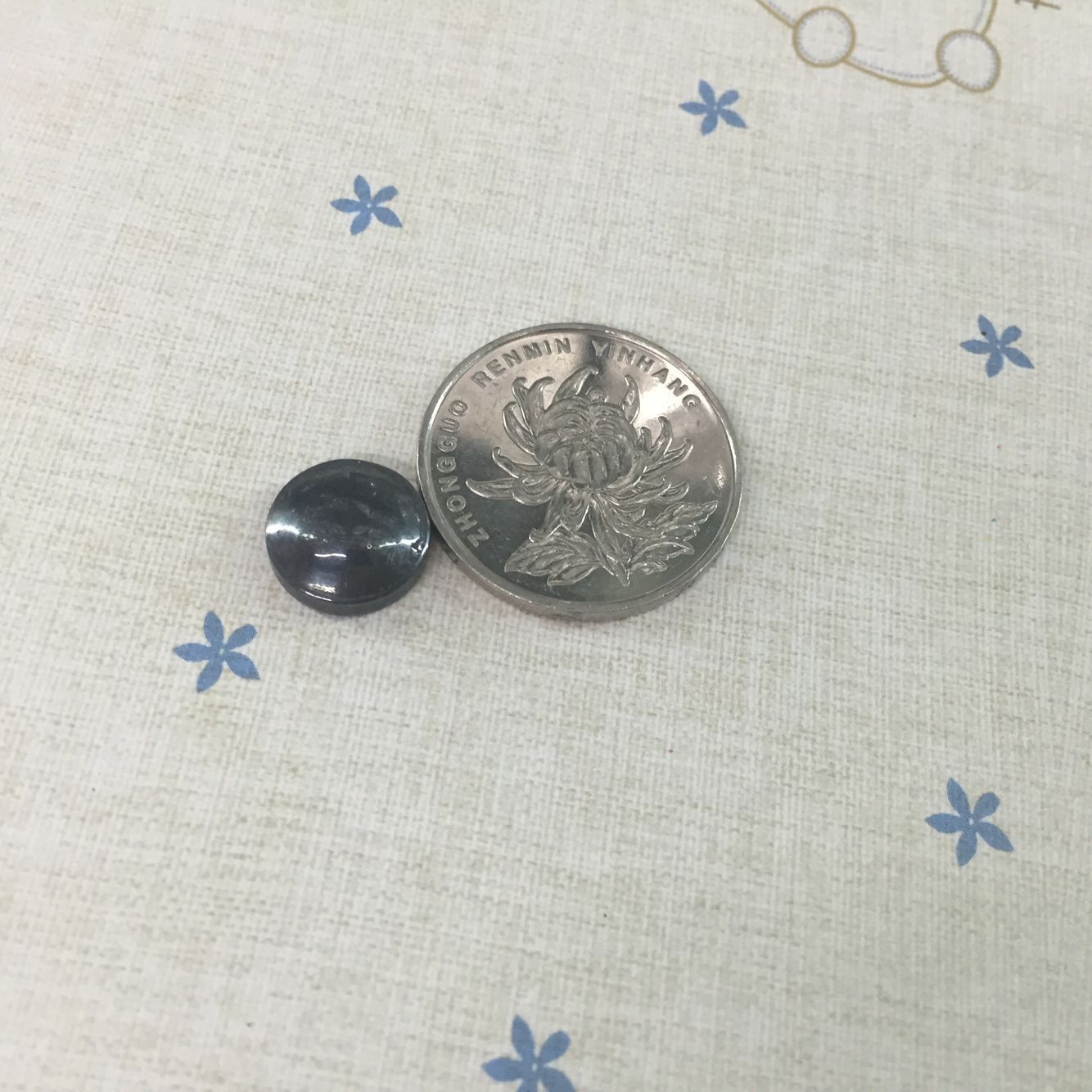 磁铁磁疗磁铁 抛光黑色面包磁 黑胆石12*4毫米磁疗保健枕头配件