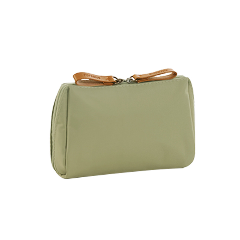 Mini Red Envelope Makeup Bag Portable Makeup Storage Bag Simple Waterproof Travel Storage Bag Hold Bag Item Picture