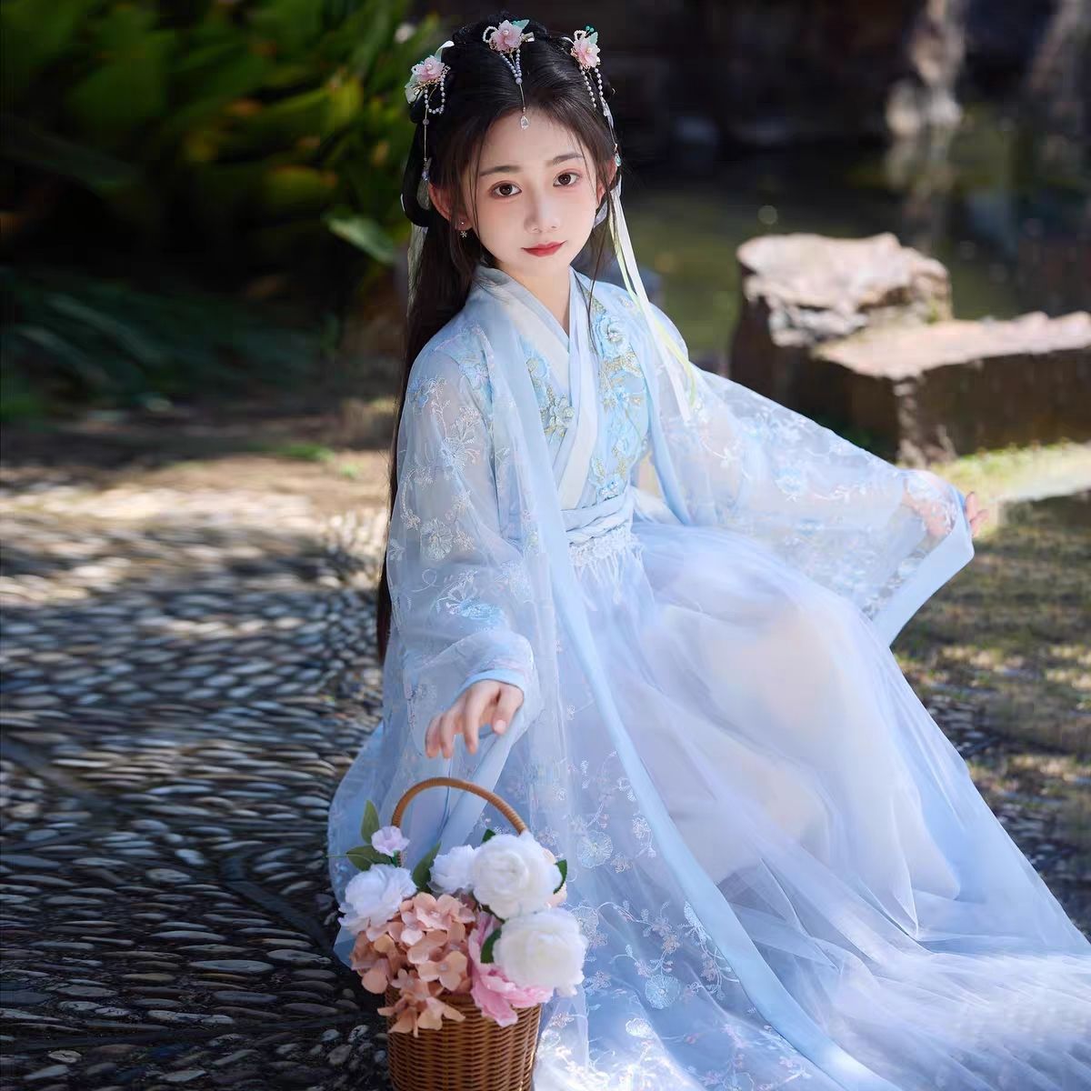 National Trend - Hanfu Girls 2026 New Winter Clothing for Children, Ancient and Immortal Style Girls, Ancient Princess Dress, Blue Autumn and Winter