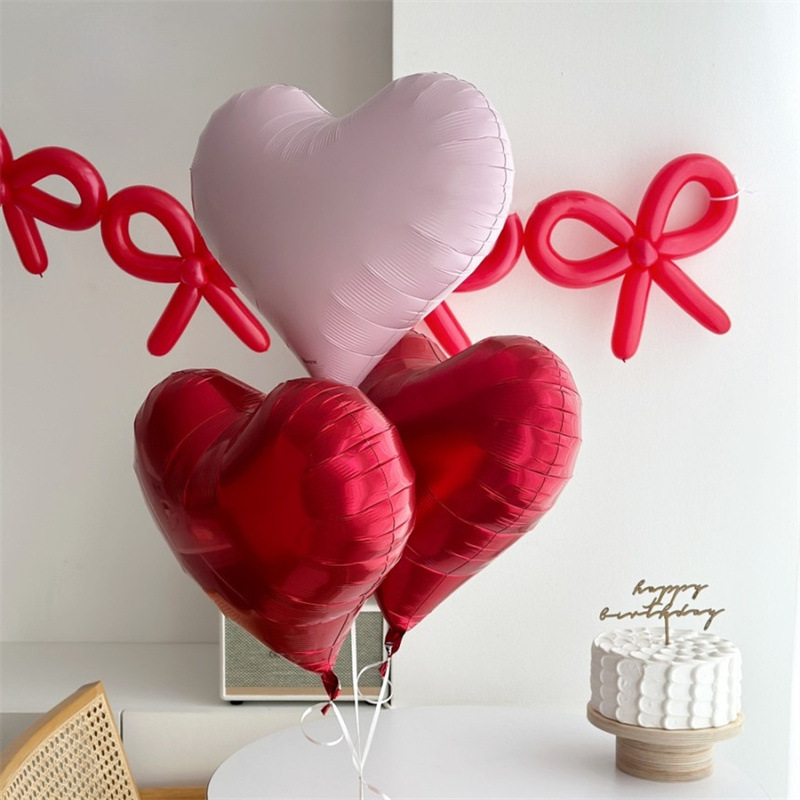 ins Korean frosted heart-shaped balloon, a gentle heart, 22-inch aluminum film birthday declaration, Valentine's Day macaron party Item Picture