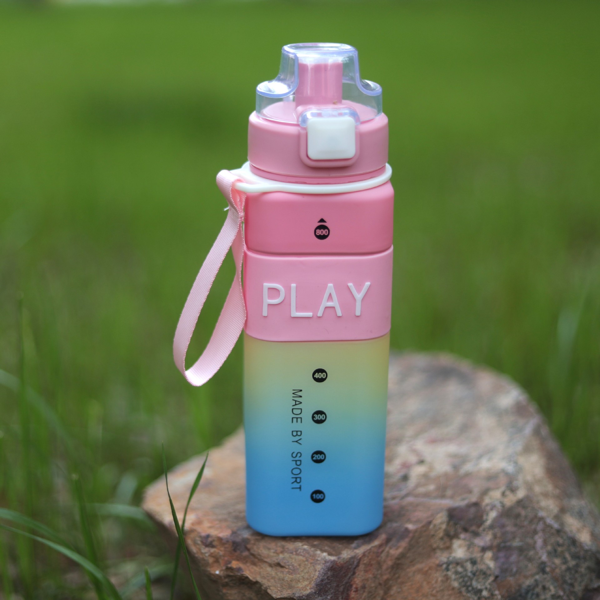 Bottle/宝宝保温杯子防摔/水杯学生夏季卡通/哪吒挂件/吸管果汁杯产品图