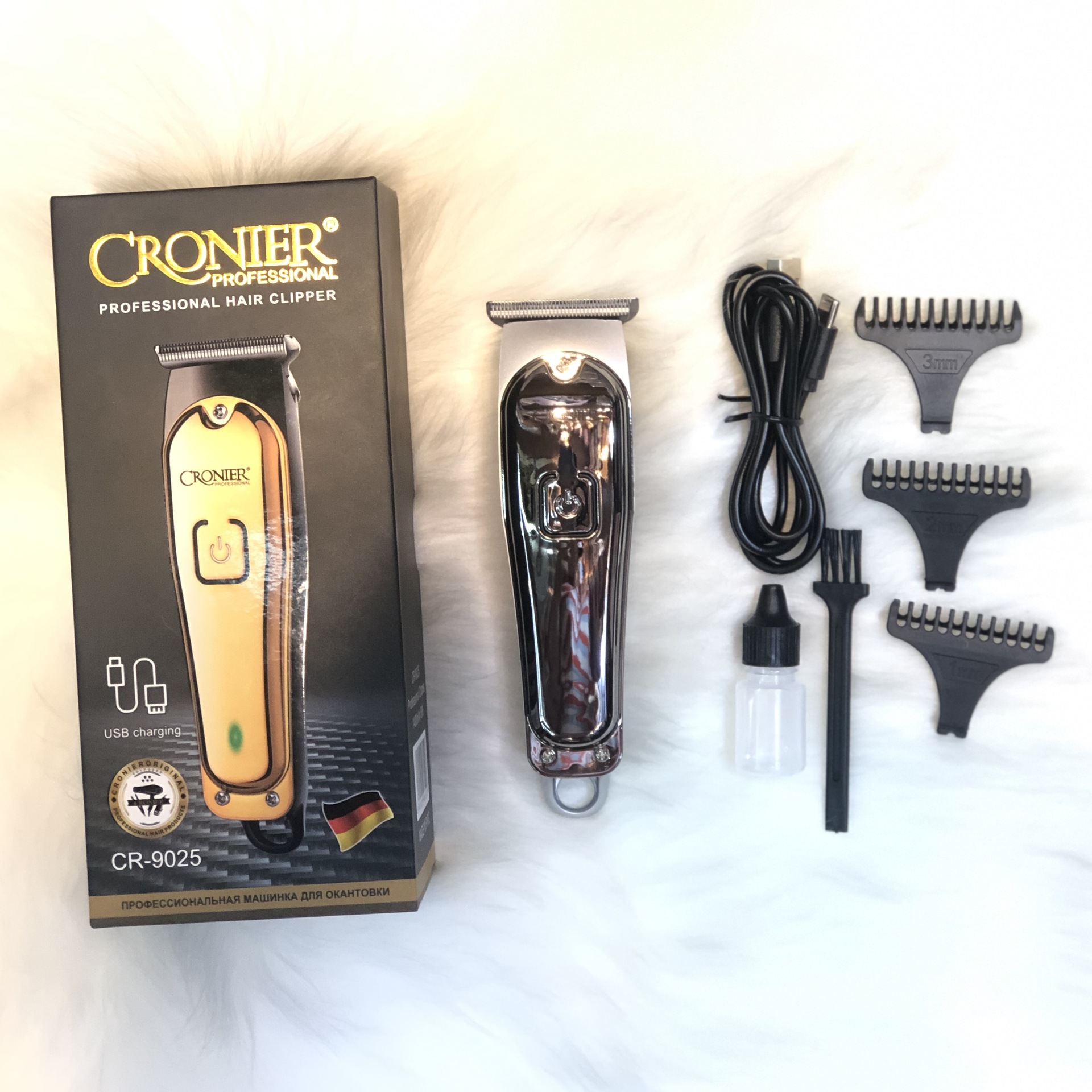 CRONIER Engraved Oil head Hair clippers CR-9025 Oil head push hair clippers Modified styling USB rechargeable Specification drawing