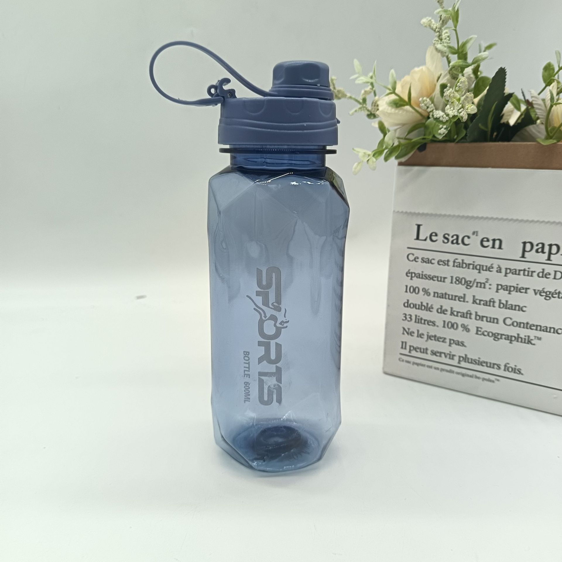 Sports water bottle, outdoor portable fitness water cup, space cup, hand-held, minimalist letter pattern boys' space cup wholesale full figure