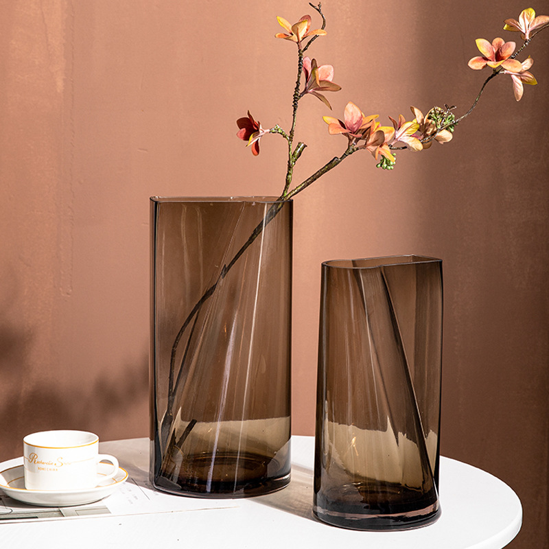 European-style new nurse-patterned vase, transparent hydroponic flower arrangement, colored glass vase, dried flower vase, living room decoration in three colors