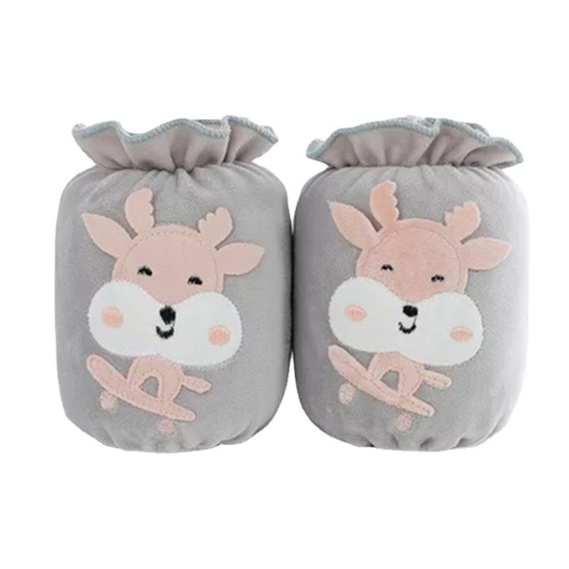 New autumn and winter children's sleeve covers, cute cartoon sleeves for infants and toddlers, anti-stain sleeves for boys and girls, and dirt-resistant hand sleeves Item Picture