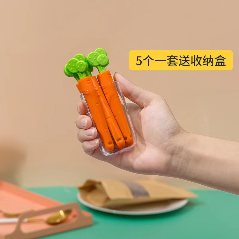 "Factory Direct Sale" Cute Carrot Sealing Clip, Snack Dust-proof, moisture-proof and fresh-keeping sealing clip, storage and sealing