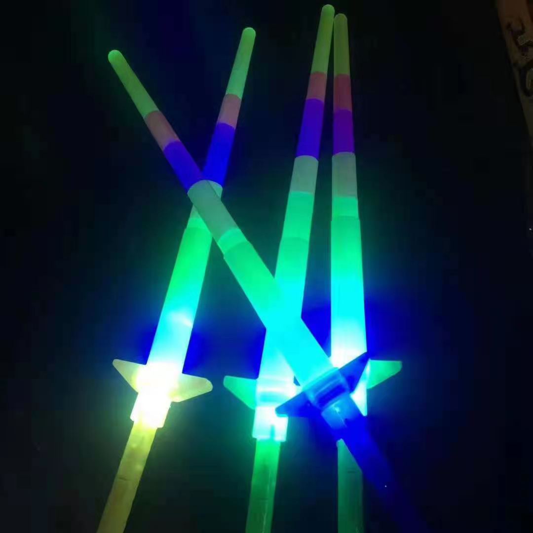 伸缩发光四节细节图