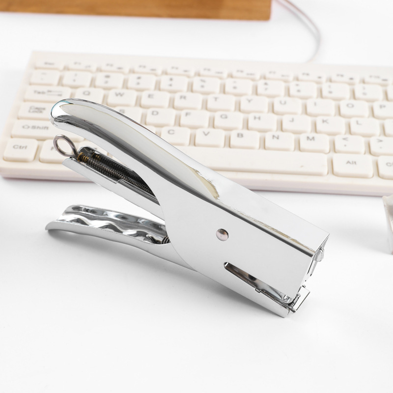 Factory hand-held labor-saving stapler, standard specification No. 12 stapler, suitable for stapling card heads, takeout packaging stapler