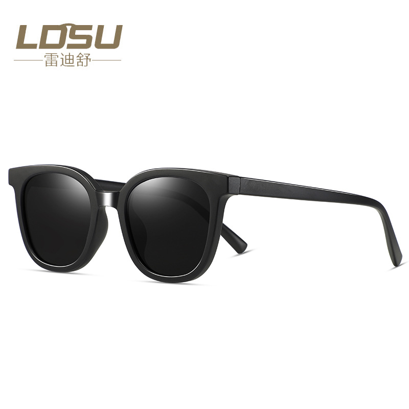 مصنع جديد TR90 لنظارات شمسية مقلدة لنظارات اصطناعية كلاسيكية للذكور والإناث Item Picture