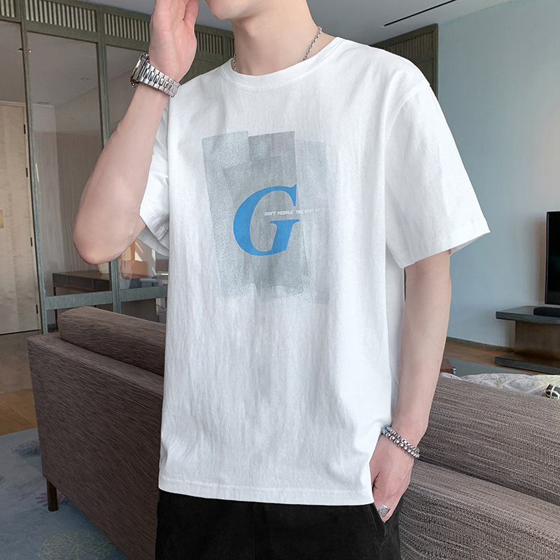 简约夏天短袖产品图