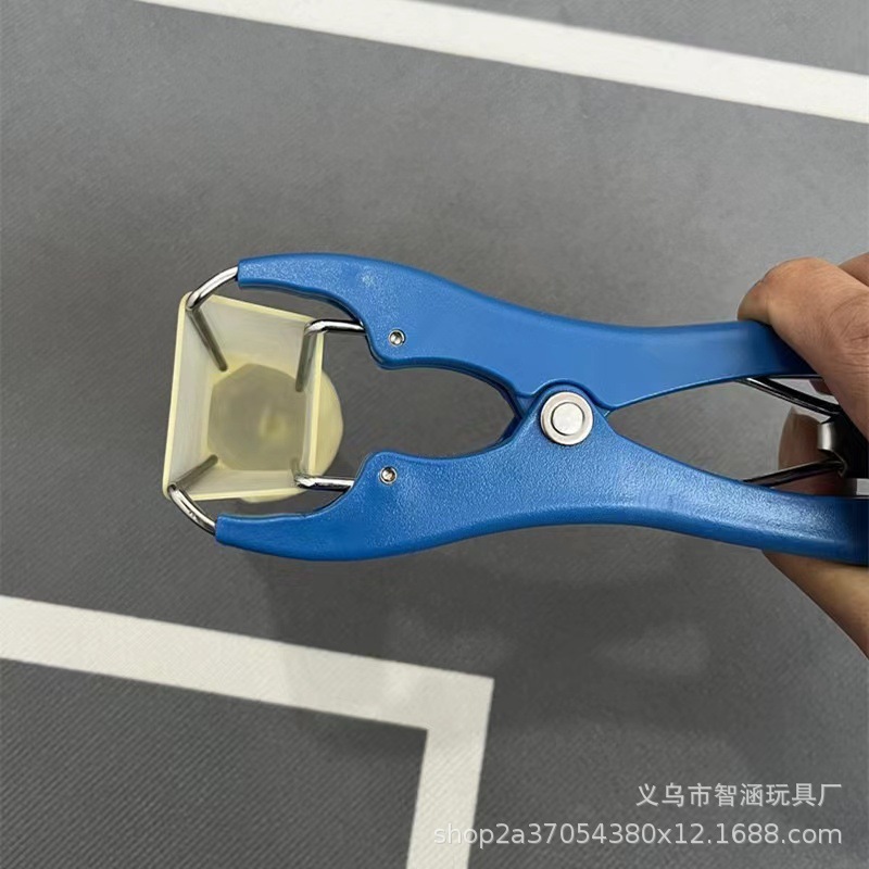 Internet-famous bubble ball flaring pliers, bubble ball latex ball filling tool, expansion pliers, rose sequin ball expander Application Scenario