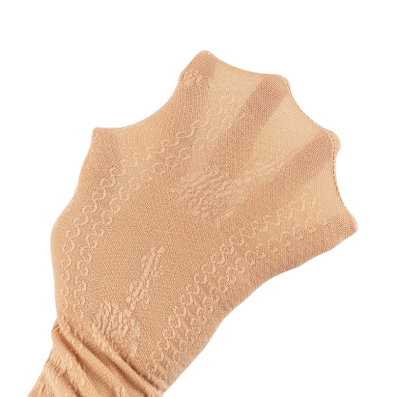Wholesale of dark-patterned silk stockings for middle-aged and elderly people in spring and summer, medium-thick, non-snaggy, flesh-colored velvet sturdy silk stockings for children, and socks for grandmothers Application Scenario