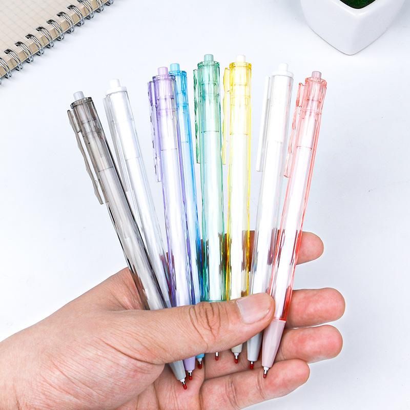 Press the rhombus-shaped practice pen, a simple press gel pen, half-needle tube ST core, 0.5mm student signature gel pen details Picture
