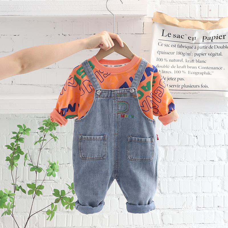 Children's clothing 2022 Autumn New Children's hoodie, denim overalls, two-piece set, boys' set, autumn baby autumn wear Application Scenario