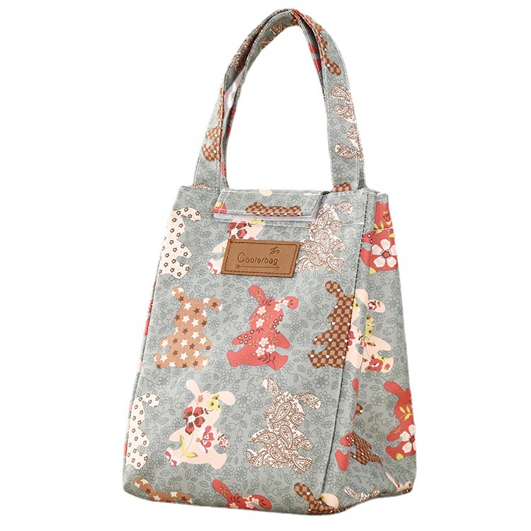 At the end of the year, clear out insulated bags, Oxford cloth insulated bags, aluminum foil lunch boxes, ice packs, outdoor sports and picnic bento packs