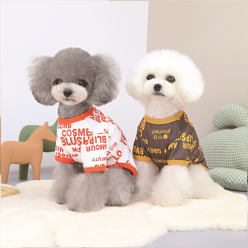 Dog pet clothing, European and American round-neck letter T-shirts, spring and summer puppy clothing, teddy small and medium-sized dog clothing details Picture