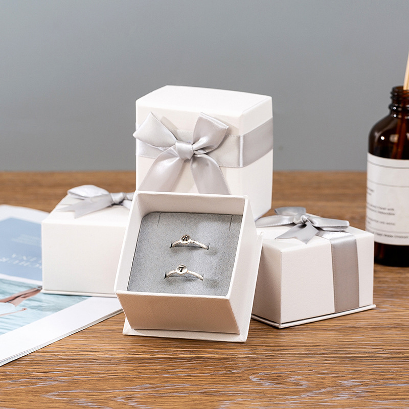Bow Jewelry Packaging Box Ring Necklace Packaging Display Box Small Square Box Couple Ring Bracelet Box Wholesale