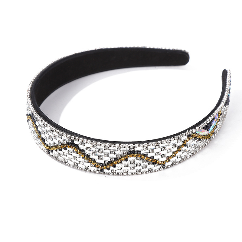 Wholesale Spot Temperament Full Drill Wide Edge Pressure Headband Cross-Border Goods Source Europe And The United States Fashion Sense Net Red Rhine-Diamond Headband Item Picture