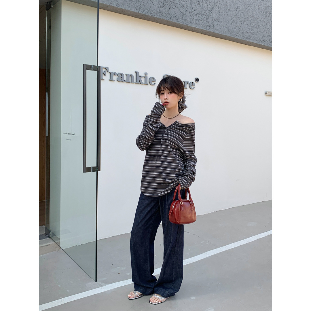 GAGD miu striped button one-shoulder long-sleeved T-shirt for women 2025 Spring New Loose slimming off-the-shoulder T-shirt Specification image