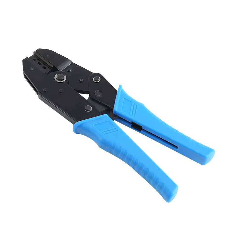 Mc4 Photovoltaic Connector Waterproof Connector For Solar Panel Components A Quick Plug Tool For Male And Female Connectors Application Scenario