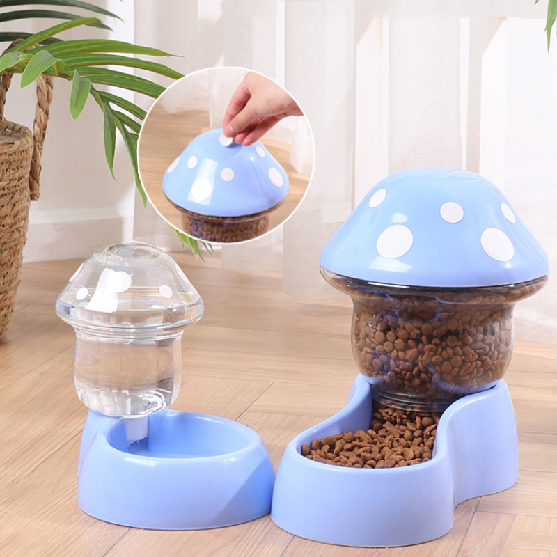 Love Youhui new creative mushroom dog food bowl cat feeder automatic drinking water feeding no wet mouth pet supplies Application Scenario