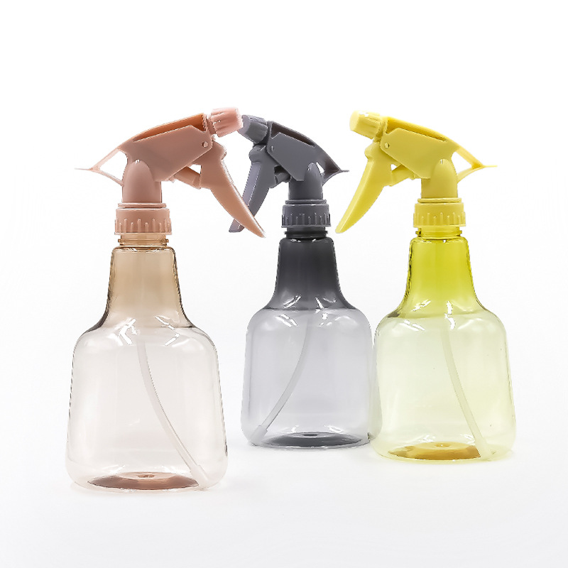 A manufacturer of transparent plastic sprayers, transparent bottles and jugs, and horticultural irrigation tools for self-sale Item Picture