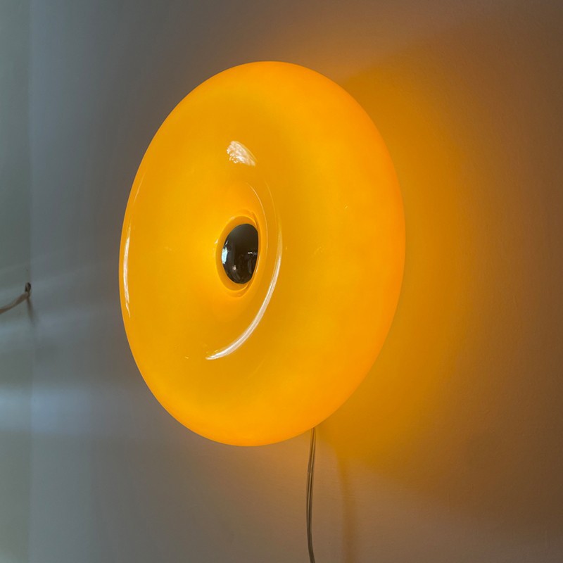 Nordic Internet celebrity, mid-style Wambli donut wall lamp, bedroom touch dimming bag, House bedside ambient desk lamp full figure