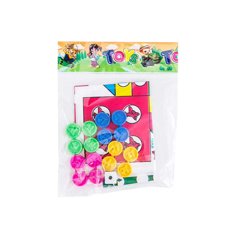 Mini flying chess, children's early education and intelligence chess, interactive battle game for kindergarten primary school students, board toys Item Picture