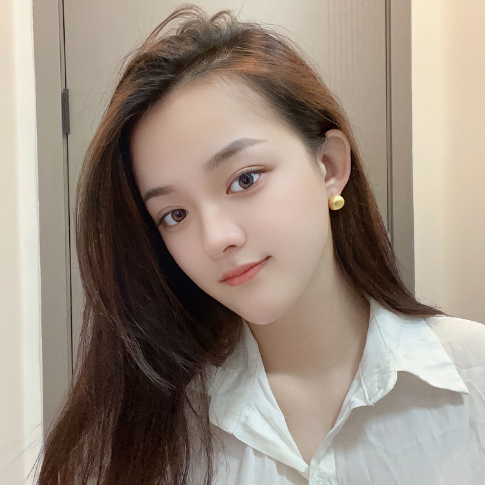 Korean cold style brushed simple stud earrings S925 silver needle commuting versatile earrings, high-end small accessories wholesale details Picture