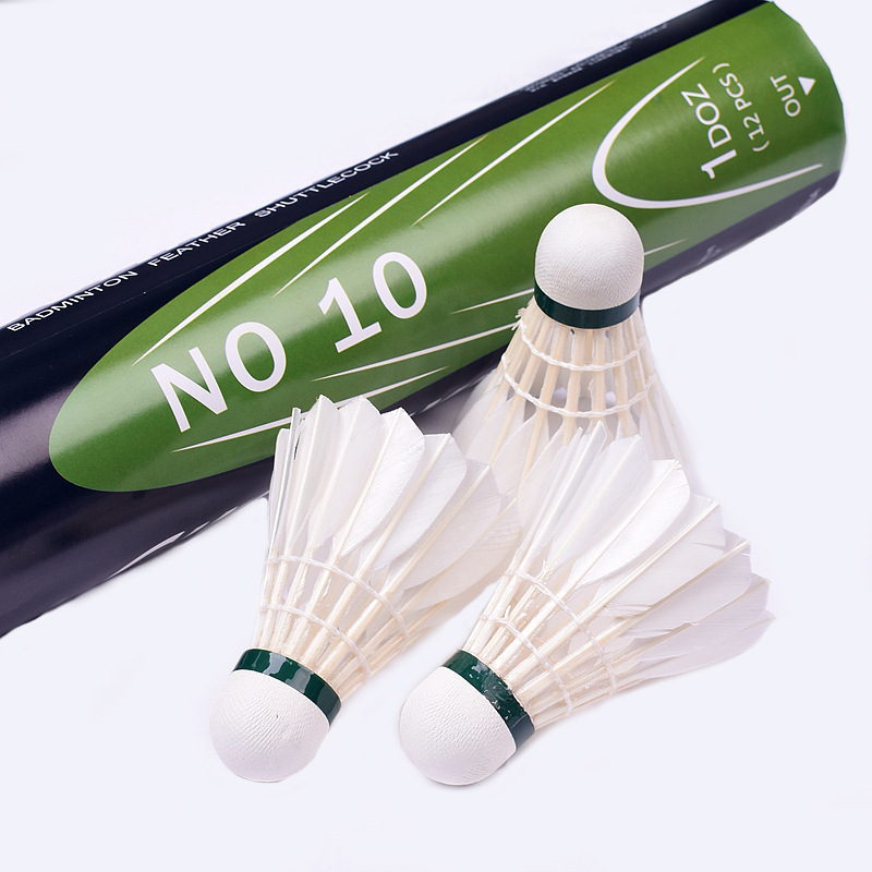 Professional badminton training hitting good goose feather badminton flight stable durable badminton wholesale Application Scenario