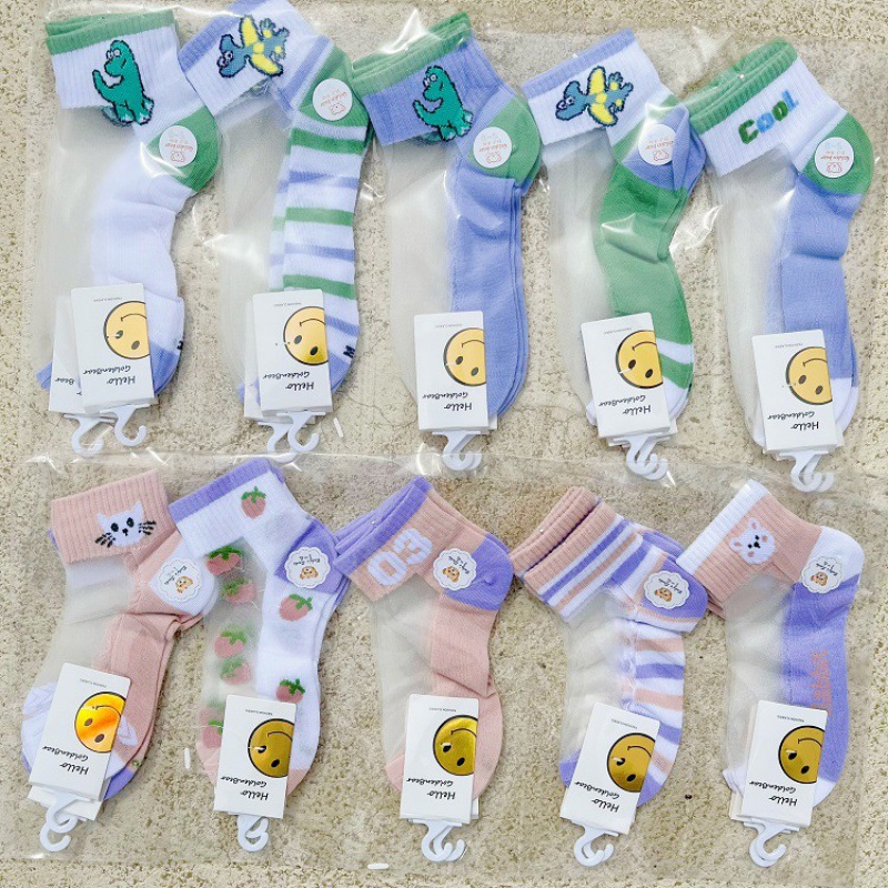 Spring and summer new children's glass fiber crystal cotton soled boat socks, sports college style socks, male and female students' ice silk socks from Japan and South Korea are all available for one-piece delivery at the sock stall Specification image