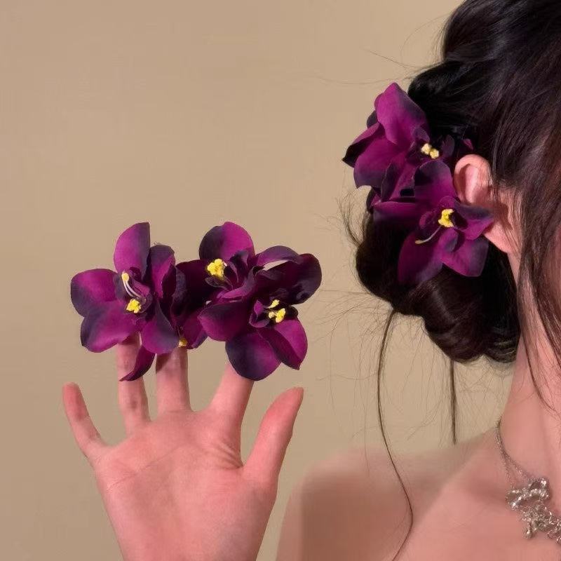 New tropical style flower hair clips and Latin ethnic Chinese style updo side hair clips from the National Trend series for the year