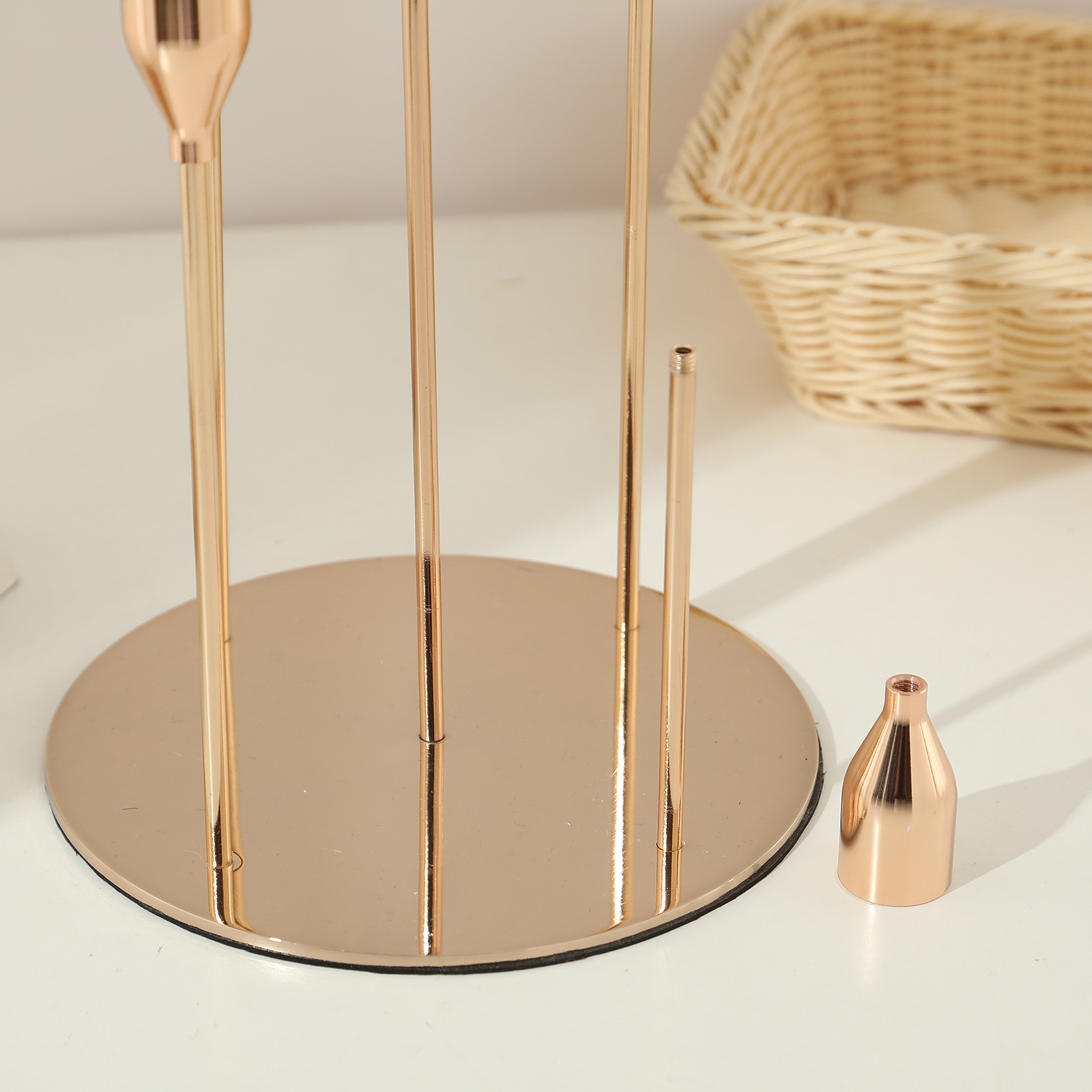 Cross-Border Amazon Creative Iron Candlestick Candle Cup Metal Decoration Wedding Banquet Candlestick Party Supplies Specification drawing